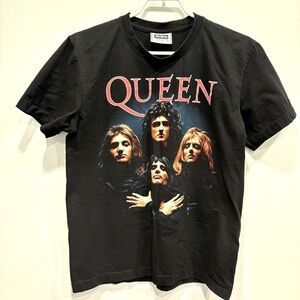QUEEN T shirt THE ROXX Brand
